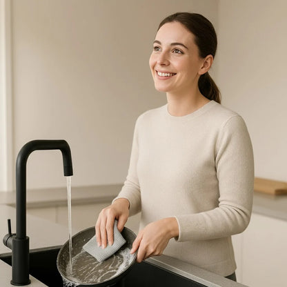 TitanScrub – Tamponi Pulenti Riutilizzabili ad Alta Efficacia